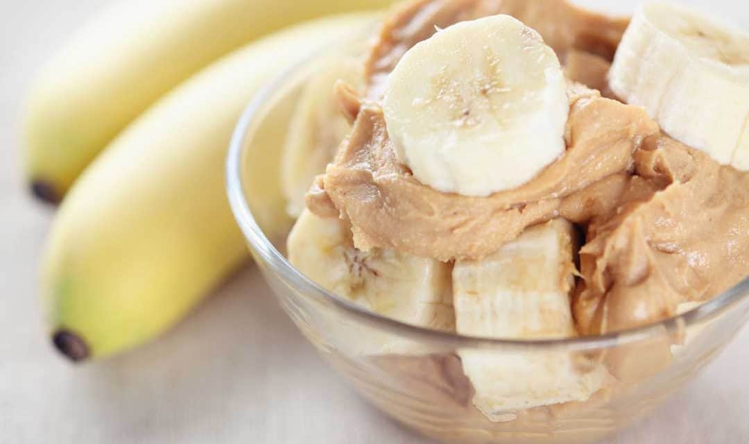 Bananin sladoled z rožičem